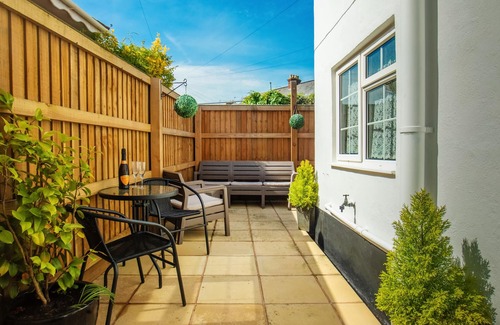 Sidmouth Cottage | 'Red Rose Cottage, in beautiful Sidmouth, East Devon'