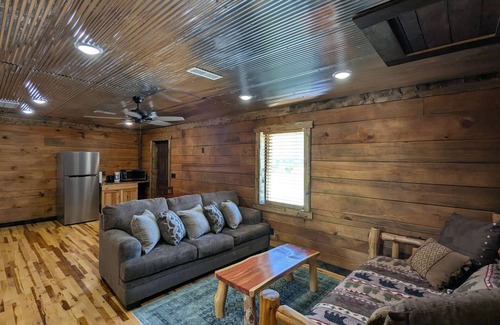 Norfork Apartment | Red's Landing ~ #4 at the Breezeway