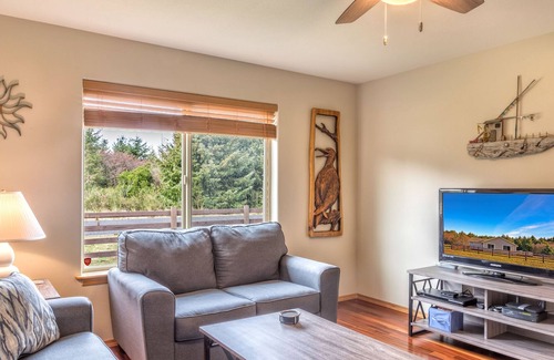Ocean City House | Red Sky Cottage, Hot tub, Fire Ring, Comforts of Home