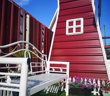 Kerteh Hotel | Red Triangle Cottage Roomstay Kerteh Paka