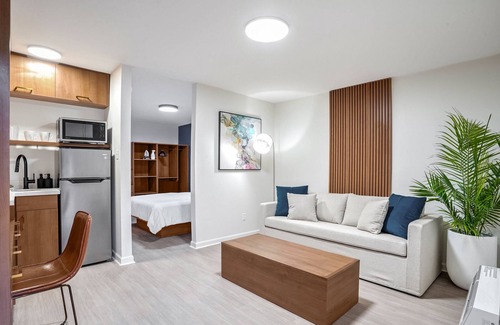 Jefferson Hotel | Redamo Suites