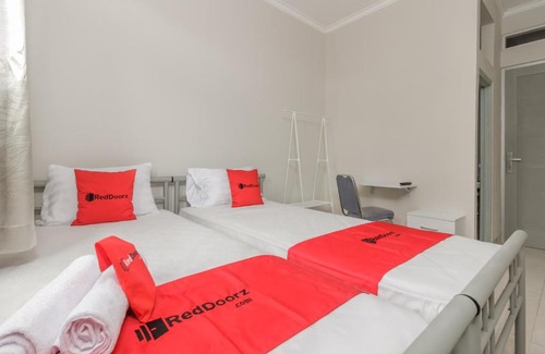 Cipete Selatan House | RedDoorz @ Cipete Raya