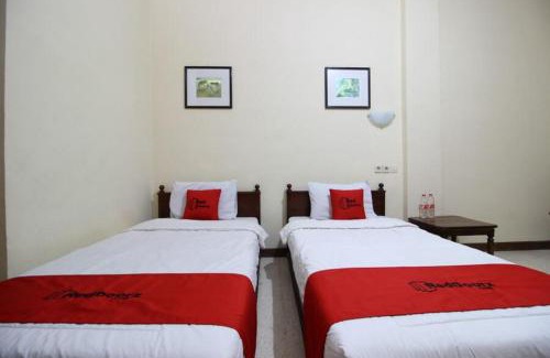 Yogyakarta House | RedDoorz @ Mantrijeron 2