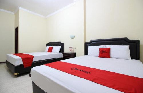 Yogyakarta House | RedDoorz @ Mantrijeron 2