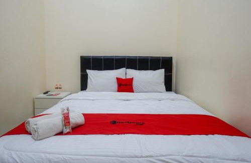 Grobogan Hotel | RedDoorz Syariah near Pasar Godong Grobogan