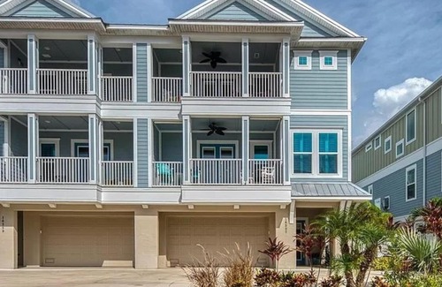 Redington Beach Apartment | Redington Beach Villas 307