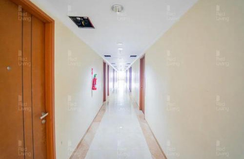 Depok Hotel | RedLiving Apartemen Green Lake View Cimanggis - WIN Property