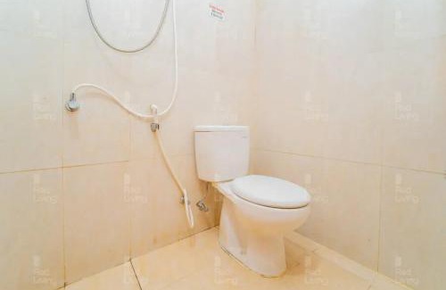 Depok Hotel | RedLiving Apartemen Green Lake View Cimanggis - WIN Property