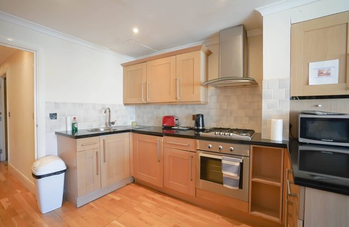 Waterloo Apartment | *REDUCED* City getaway apartment | 5 mins from Waterloo Station approx 7 mins