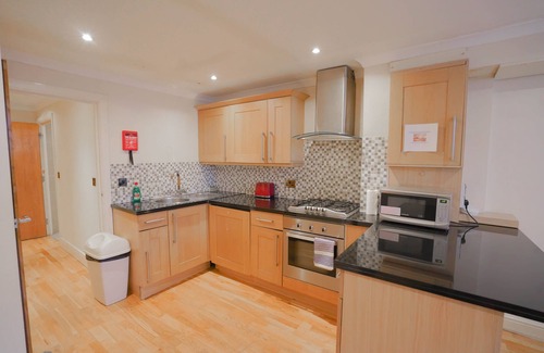 Waterloo Apartment | *REDUCED* City getaway apartment | 5 mins from Waterloo Station approx 7 mins