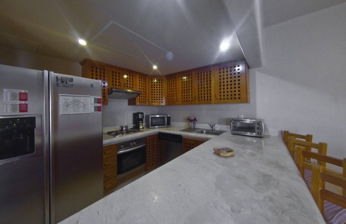 Puerto Aventuras Condo | REDUCED RATE! * Beachfront Luxury Puerto Aventuras, Cancun, Mexico