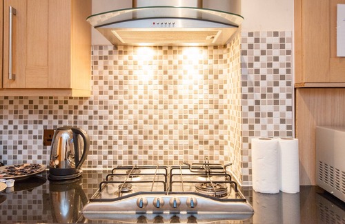 Waterloo Apartment | *Reduced Rates* London City Apartment | 13 Mins to St Paul's Cathedral, Zone 1