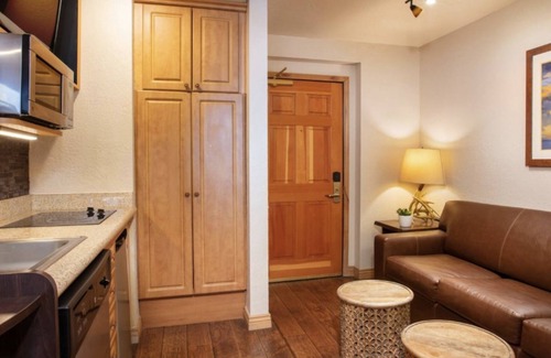 Park City Condo | REDUCED-Skier's Paradise- 2 Bedroom- Too Perfect to Stay Anywhere Else