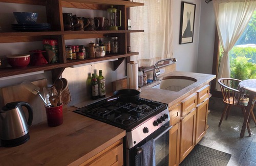 Jacoby Creek Apartment | Redwood coast farm studio