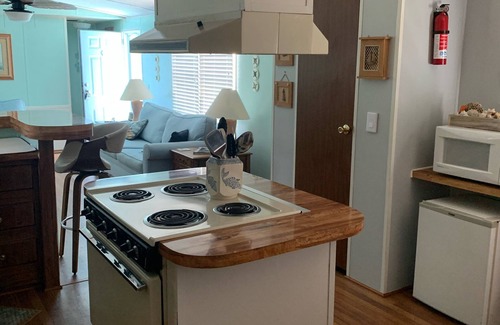Tranquil Harbour House | Reef Runner