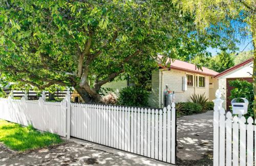 Arrowtown House | Rees on Reid - Arrowtown Holiday Home