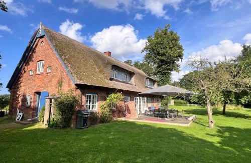 Giekau House | Reetdachkate Ölböhm