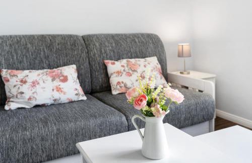 Schaprode Apartment | Reetferienhaus Lütt
