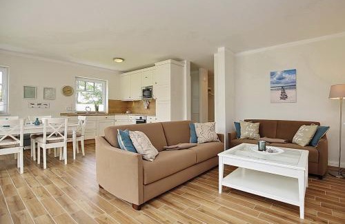 Tarnewitz House | Reethaus Am Mariannenweg 15b