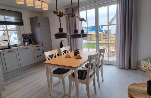 Zierow House | Reethaus beach shell