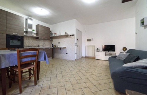 Spoleto Apartment | Refini Street Apartment