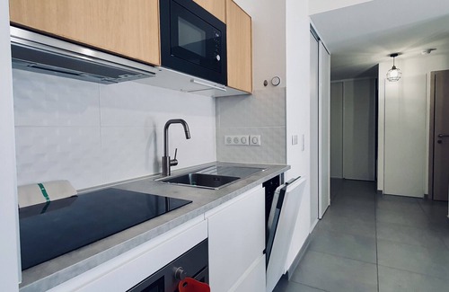 Annecy Old Town Apartment | Reflet du Veyrier 4*/Nearby Old Town & Lake