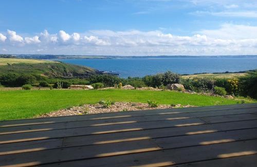 Plomodiern Bed & Breakfast | Reflets de la Mer.