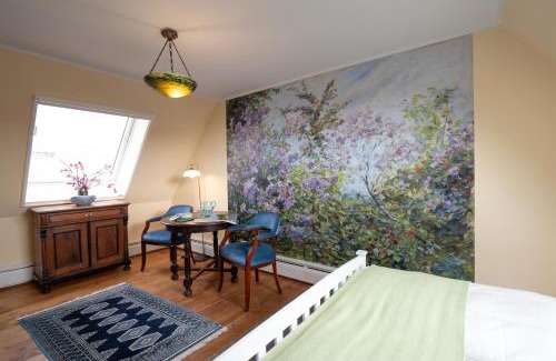 Rhodt unter Rietburg Apartment | REFUGIUM Theresienstraße 19 - Chambre Slevogt