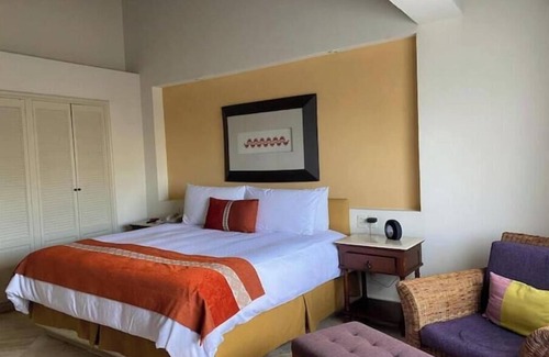 Fluvial Vallarta Hotel | Regal 3bd PH with private pool in Beach Resort Spa