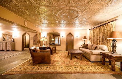 Bolton Landing House | Regal Castle Suite for a Luxury Getaway to Lake George in Upstate New York