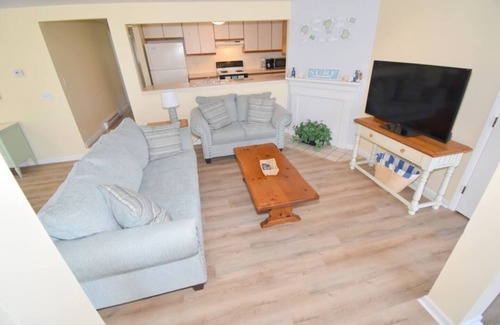 Narragansett House | Regal Shores Retreat - Downstairs