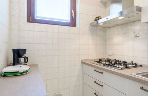 Montioni Apartment | Regarda - renewed holiday apartment "Blitz" with pool, pet allowed