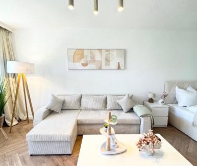 Vahrenwald-List Apartment | REGENCY Apartments - City Wohnung I Balkon I WLAN I Netflix I Parkplätze