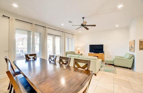 Villa Segunda Apartment | Regency Cabanas H4