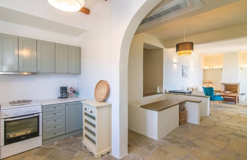 Exomvourgo Villa | ReGenesis 3 3BDR Villa by UpGreat Hospitality