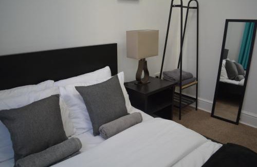 West Kensington Apartment | Regent Court Kensington