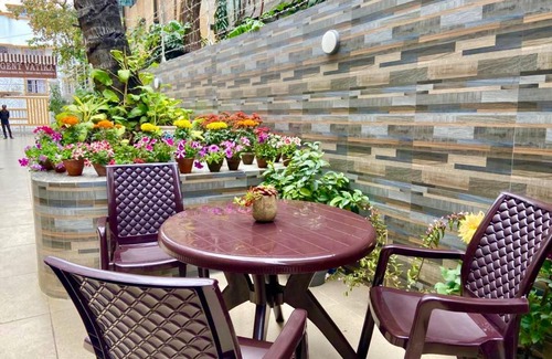Kolkata House | Regent Vatika