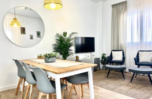 Capuchinos House | Regimiento 2, center, new, quite, parking on request, RG
