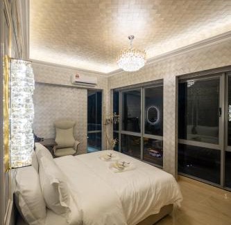 Downtown Kota Kinabalu Hotel | Regis by Ritz, Imago Mall Loft B