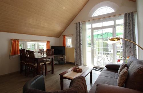 Strackholt Apartment | Reihenhäuser in Strackholt, cleaning included