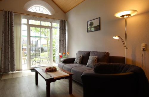 Strackholt Apartment | Reihenhäuser in Strackholt, cleaning included