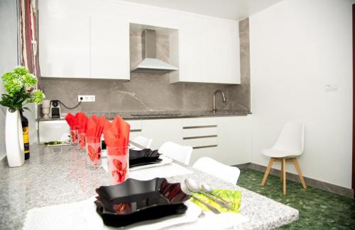 Alcanar House | Reihenhaus in Alcanar mit Garage