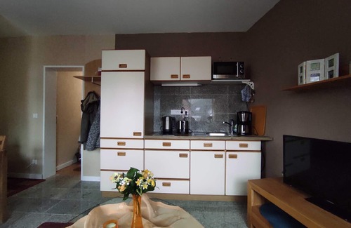Rhede Apartment | Reinhardt Apartment mit Balkon - Ferienwohnung Rhede