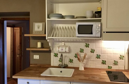 Anghiari Apartment | Relais Il Pozzeto, apartment for 2 to 4 people in B & B, the "Granada"