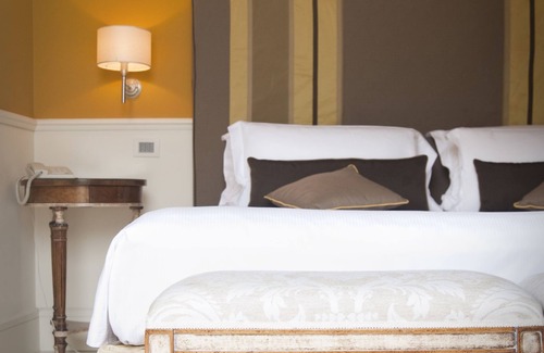 San Lazzaro di Savena Hotel | Relais Villa Valfiore