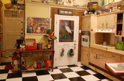 Bay St Louis Apartment | Relax and Enjoy a Retro Studio on Main Street in Old Town Bay Saint Louis