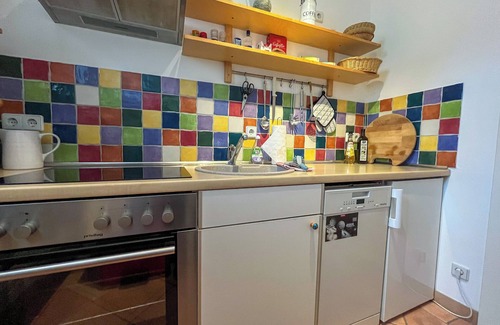Laubegast Apartment | "Relax and Unwind in Our Cozy Elbtal Apartment in Dresden!"
