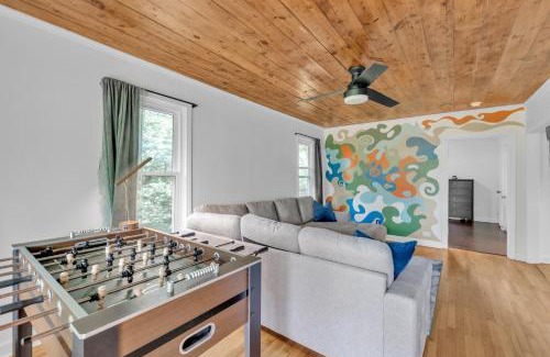 Fayetteville House | Relax and Unwind in the Heart of Fayetteville home