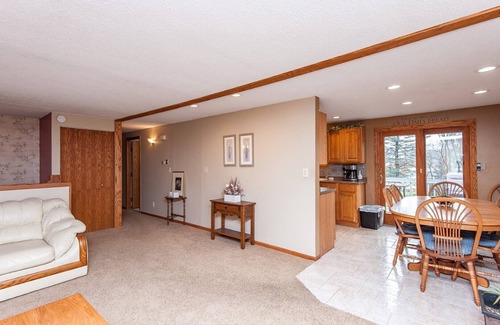 Lewiston House | Relax at Amelia's Place