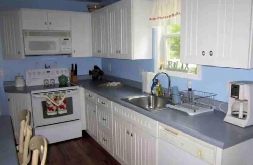 Spring Lake House | Relax at Cherry Street Cottage Near the Beach